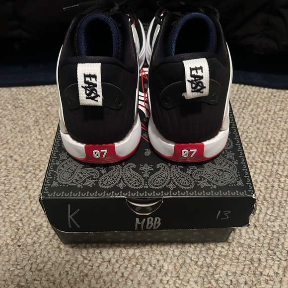 Nike kd 15 UConn team issued promo sample player exclusive size 13 mens - Picture 10 of 11